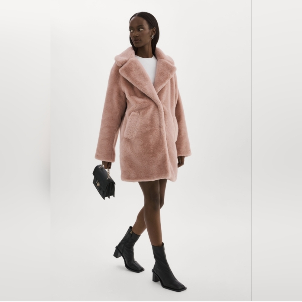La marque pink faux fur coat - Picture 6 of 9